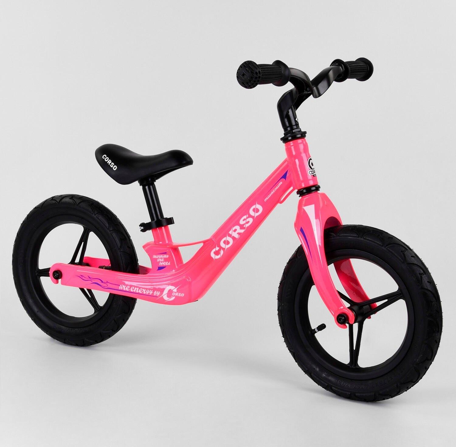 Велобіг дитячий Corso 76360 на магнієвій рамі з магнієвим кермом колеса 12" надувні Рожевий