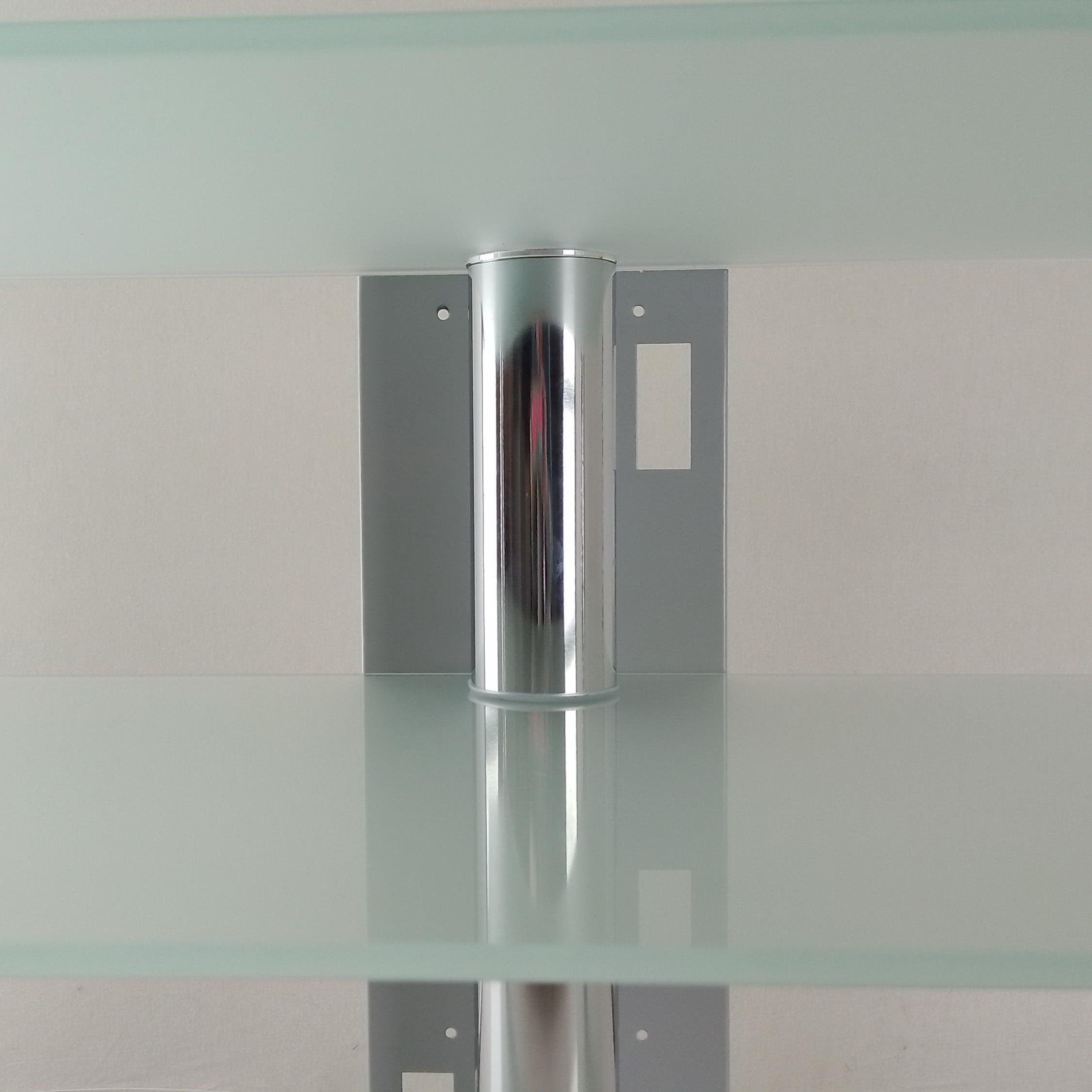 Тумба под телевизор Commus Аскет new satin Chr 20-47" 1100х350х569 мм Белый/Хром (644410133) - фото 7 Тумба под телевизор Commus Аскет new satin Chr 20-47" 1100х350х569 мм Белый/Хром (644410133) - фото 7