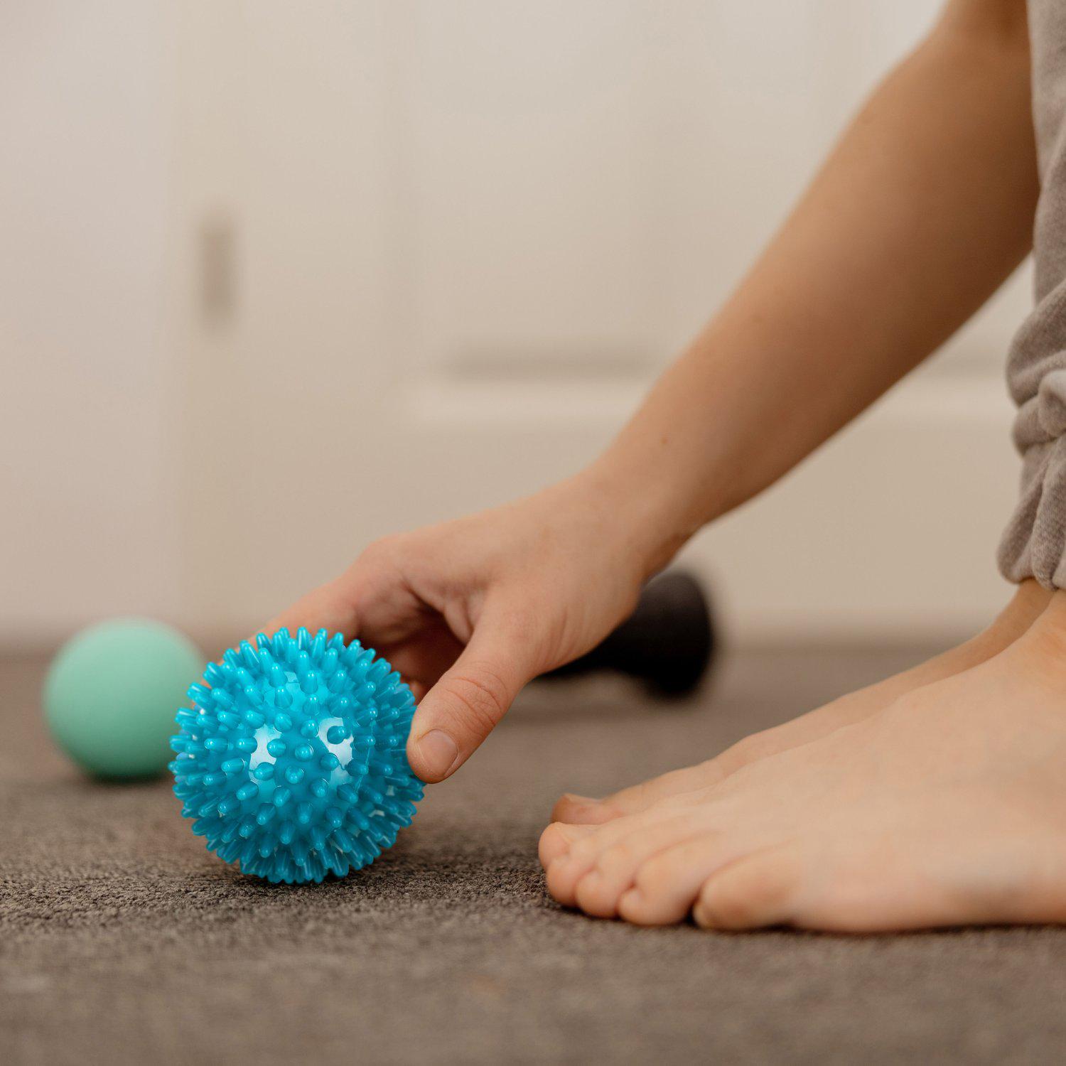 Масажний м'яч Gymtek 60 мм Блакитний (30496563) - фото 5 Масажний м'яч Gymtek 60 мм Блакитний (30496563) - фото 5