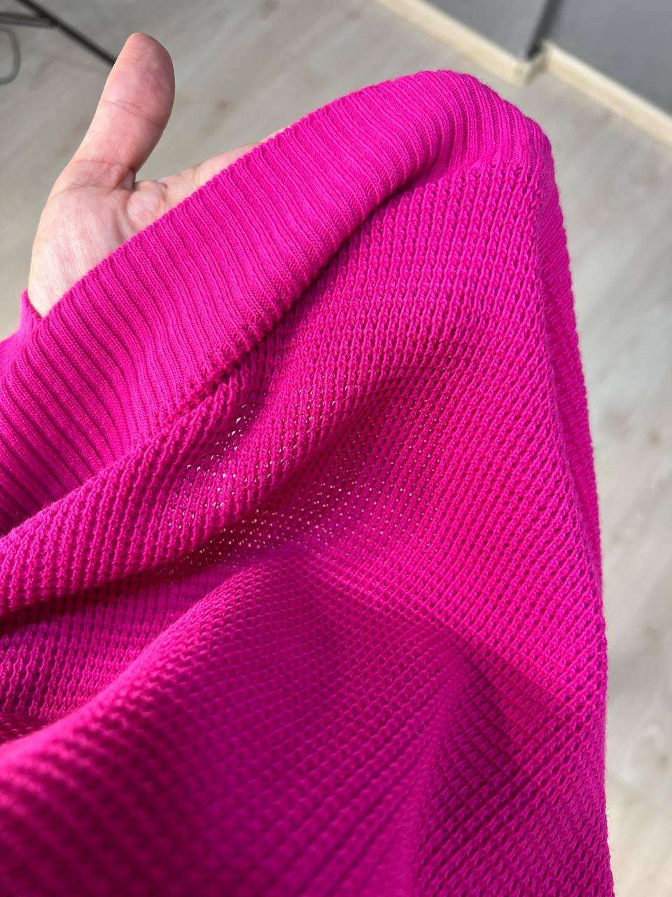 Светр жіночий MIX RAY 6183 тонкий вафельний розрізи по боках вільний крій OS Малиновий (1198) - фото 2 Светр жіночий MIX RAY 6183 тонкий вафельний розрізи по боках вільний крій OS Малиновий (1198) - фото 2