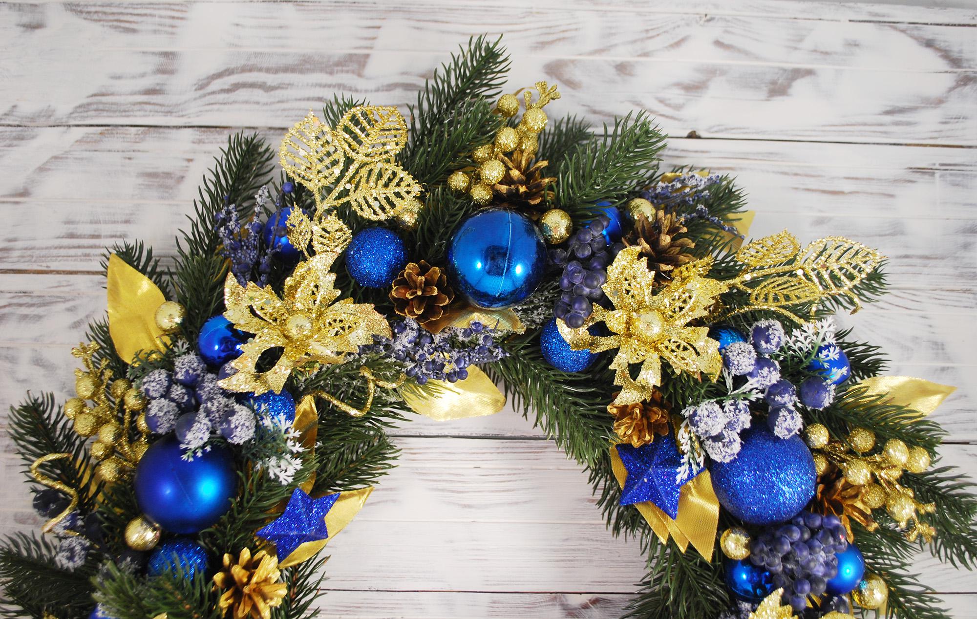 Венок новогодний 40 см Синий/Золотой (4763727) - фото 3 Венок новогодний 40 см Синий/Золотой (4763727) - фото 3