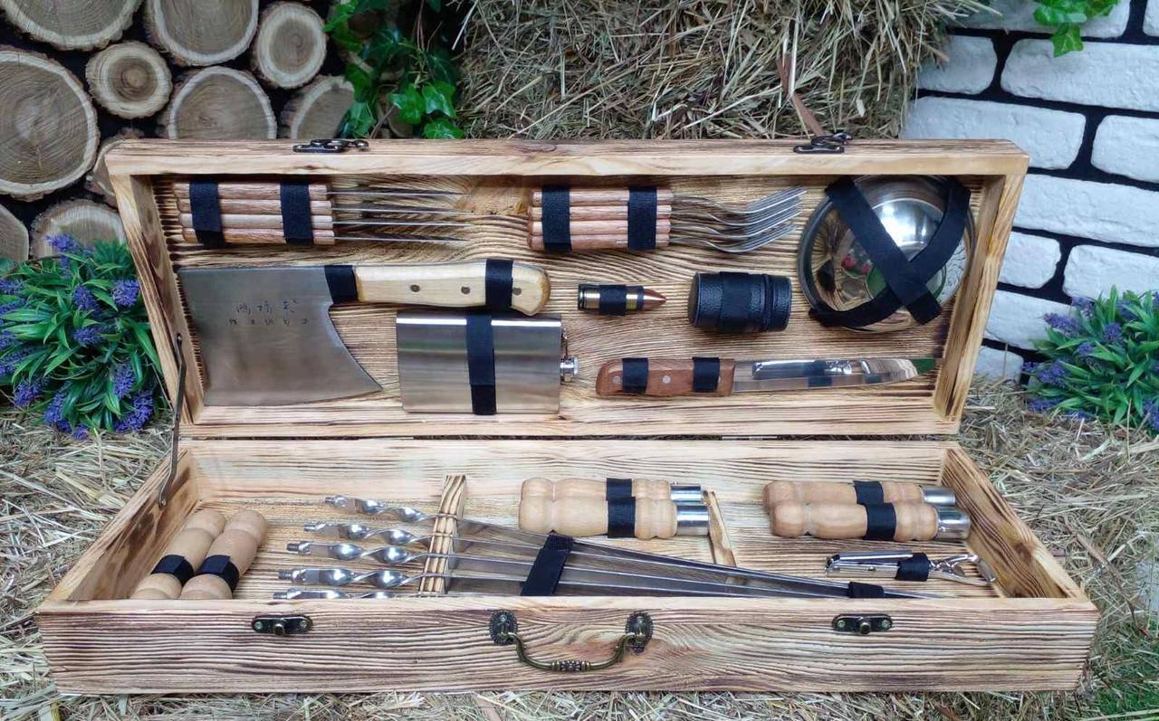 Набір шампурів із комплектом аксесуарів у дерев'яному кейсі 660х12х2,5 6 шт. (12299413)