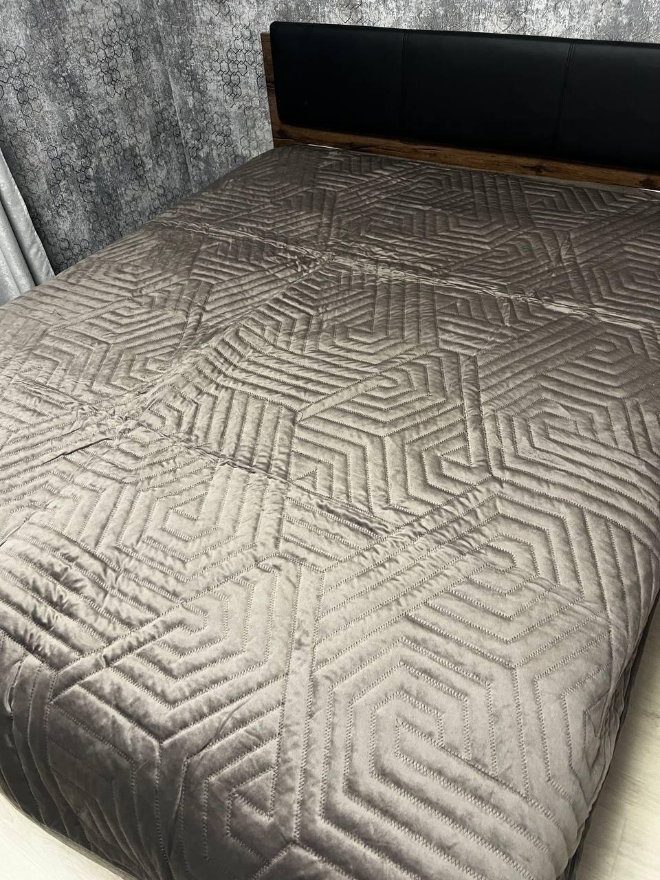 Покрывало на кровать гипоаллергенное стеганое 220х240 см Коричневый (П4К-rai-pokruvalo-002-03)