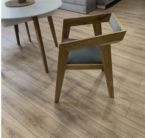 Стілець дерев'яний дизайнерський (13679429)