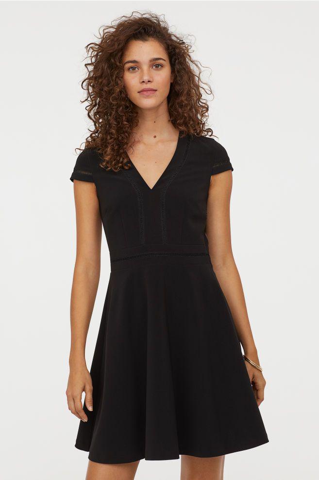 Платье H&M р. 36 Черный (724570b35)