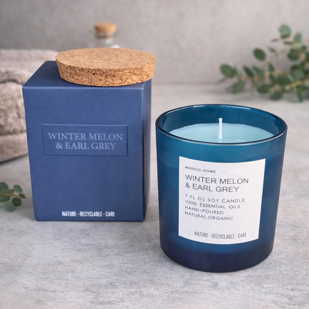 Аромасвеча в стеклянном стакане с крышечкой Зимняя дыня и чай 490 г 10x7 см (37-дин-124650)