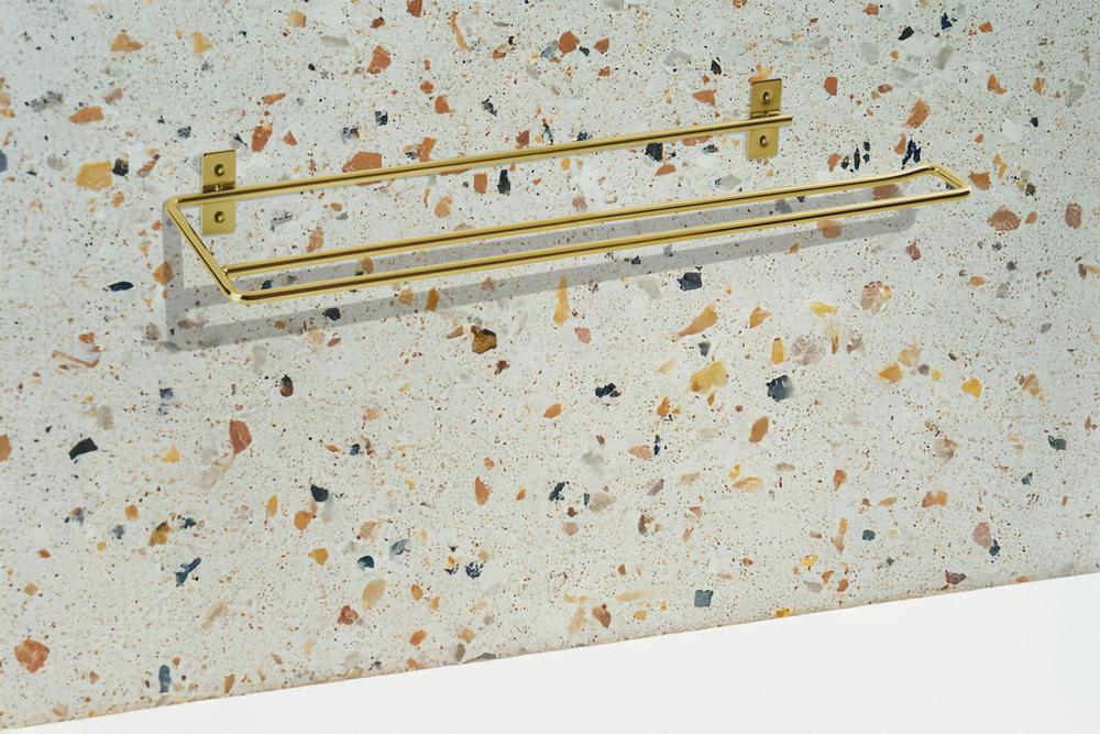 Держатель бумажных полотенец AWD interior 33,3х9,3х3,7 см Золотой (AWD02092010) - фото 4 Держатель бумажных полотенец AWD interior 33,3х9,3х3,7 см Золотой (AWD02092010) - фото 4