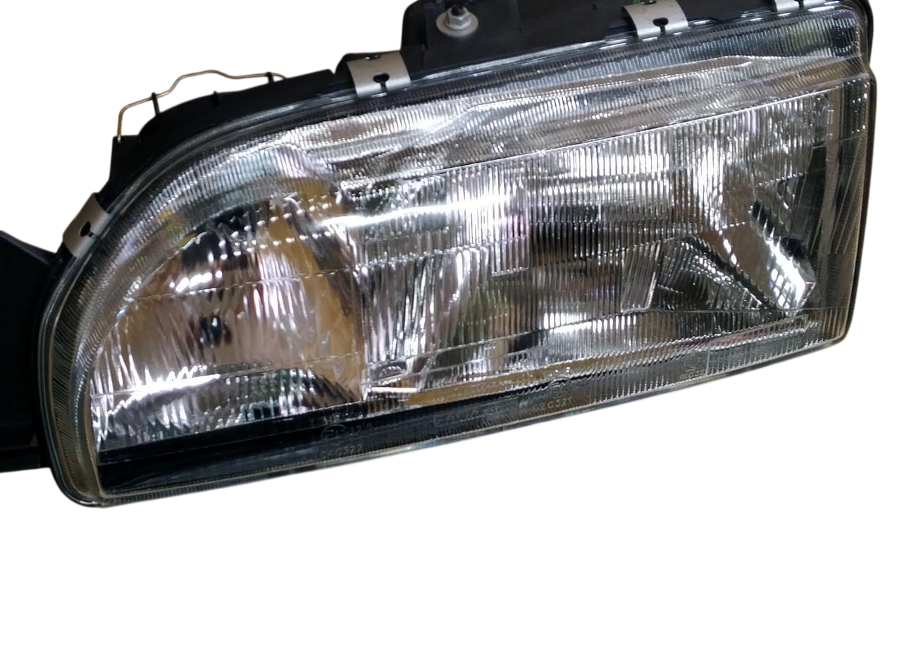 Фара левая TYC 20-3422-05-2 двухламповая FORD SIERRA 87-> (3085958575)