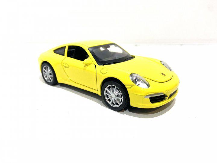 Машинка TK Union Group 1:32 Porsche 911 Auto Expert 25005 Жёлтый