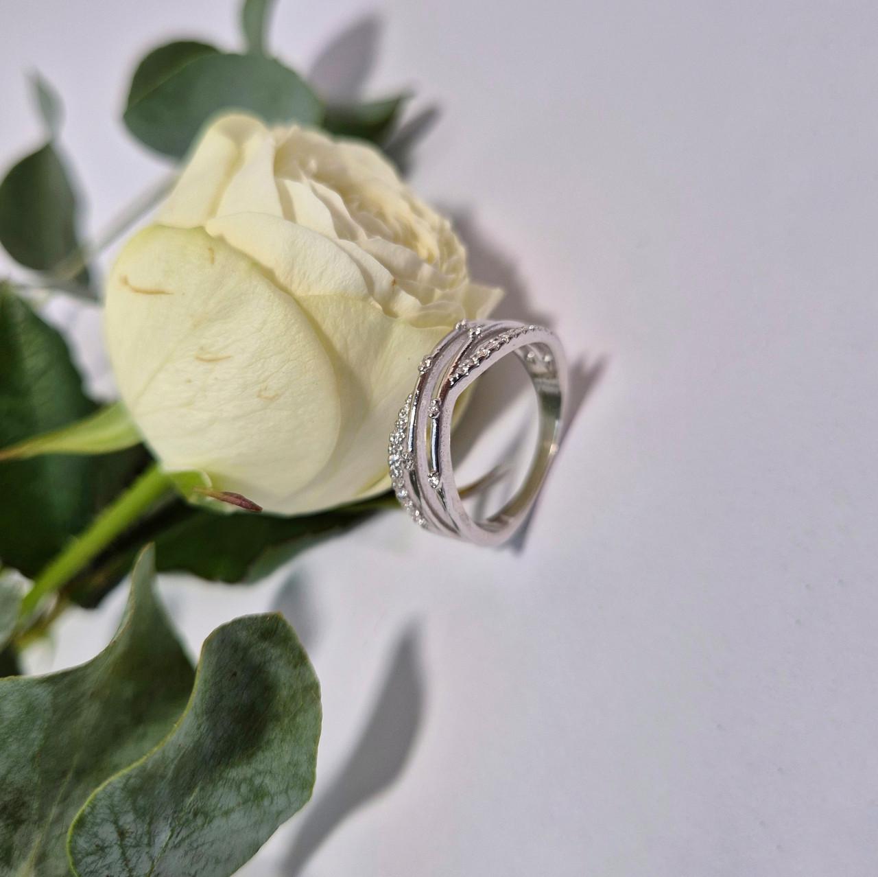 Каблучка із білими каменями срібло 925 проби родоване 2,40 г р. 16,5 (4667к) - фото 5 Каблучка із білими каменями срібло 925 проби родоване 2,40 г р. 16,5 (4667к) - фото 5