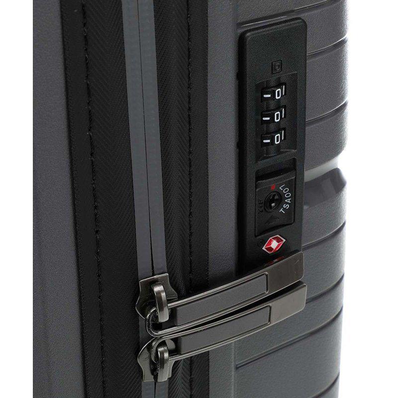 Валіза на 4 колесах Travelite Motion S 37 л Anthracite (TL074947-04) - фото 10 Валіза на 4 колесах Travelite Motion S 37 л Anthracite (TL074947-04) - фото 10