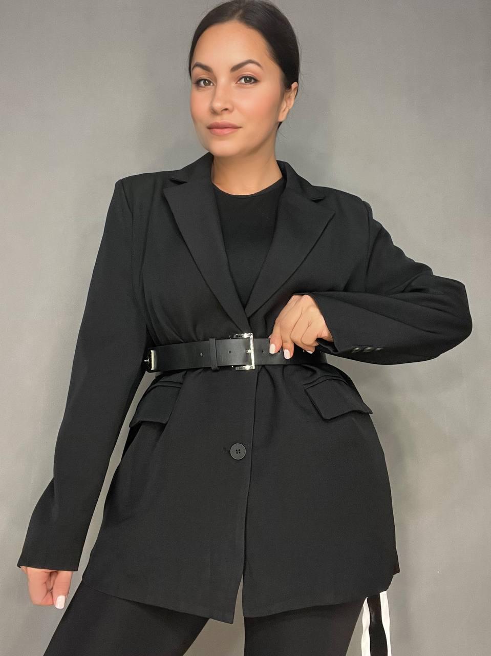 Пиджак женский Qidian 6105 оверсайз с ремнем удлиненный свободный крой OS Черный (3342) - фото 6 Пиджак женский Qidian 6105 оверсайз с ремнем удлиненный свободный крой OS Черный (3342) - фото 6