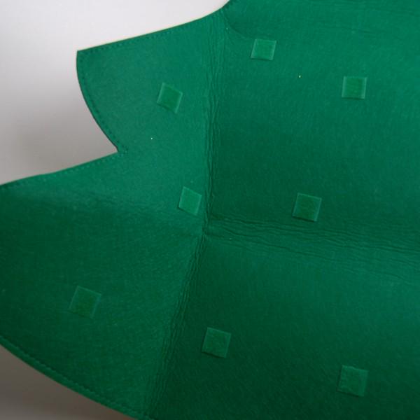 Ёлка из фетра на стену с игрушками - фото 6