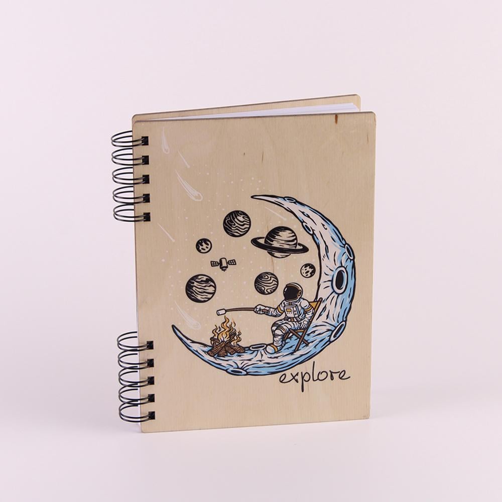 Блокнот "Космонавт" (3395) Блокнот "Космонавт" (3395)