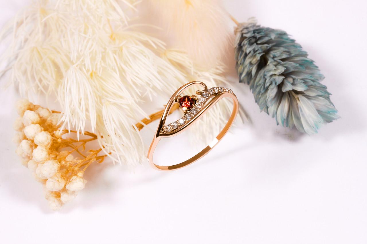 Кільце з червоного золота з гранатом (2244040226)