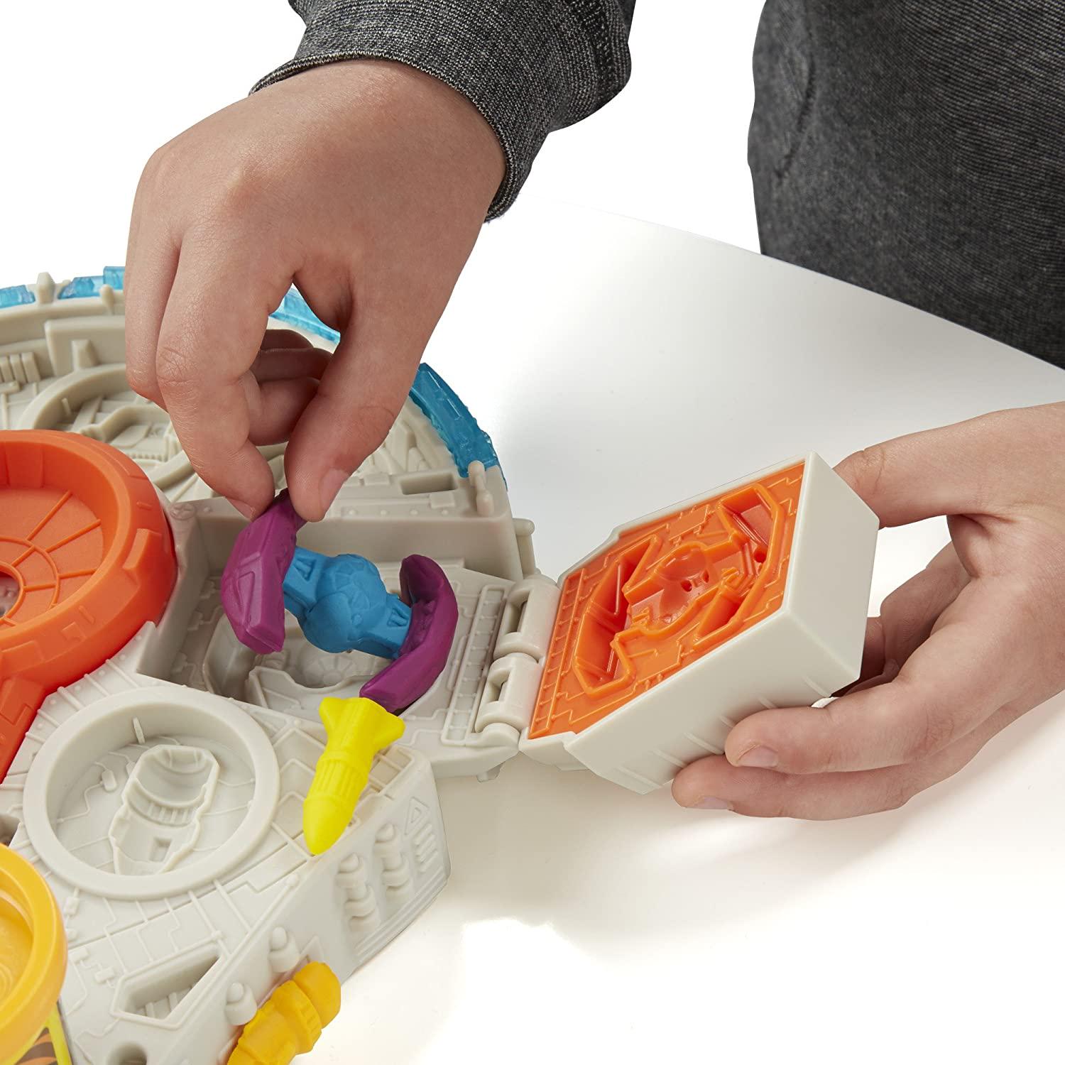 Набор Play-Doh Hasbro Star Wars Millennium Falcon Can Heads 5 банок теста (288724) - фото 3