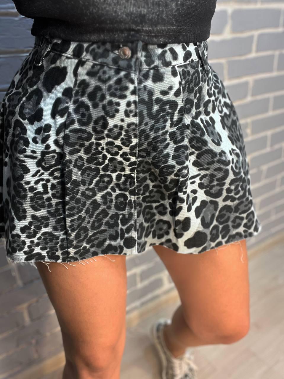 Шорты-юбка джинс Its Basic 287-38 с леопардовым принтом короткие р. 36 Черный (2282) - фото 5 Шорты-юбка джинс Its Basic 287-38 с леопардовым принтом короткие р. 36 Черный (2282) - фото 5