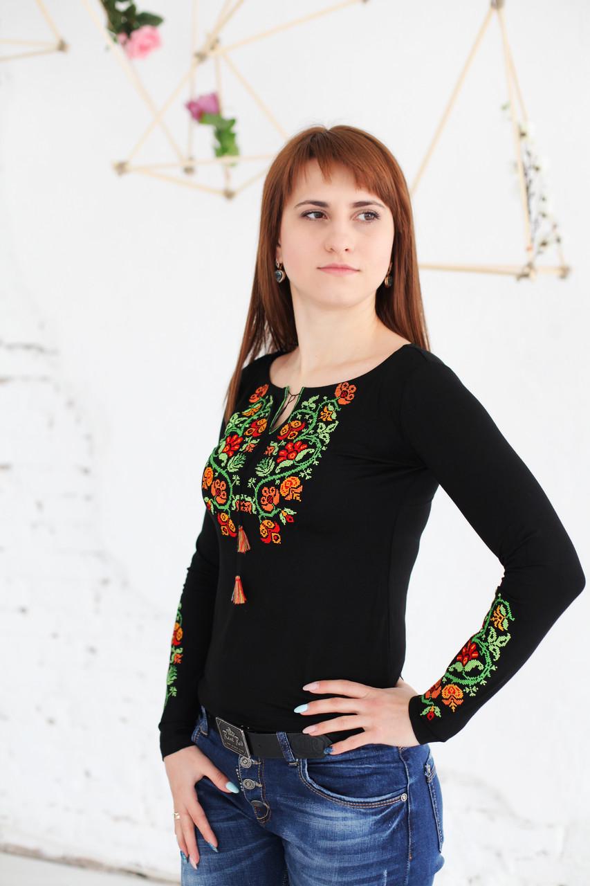 Женская футболка вышита Старинный орнамент (В-1)