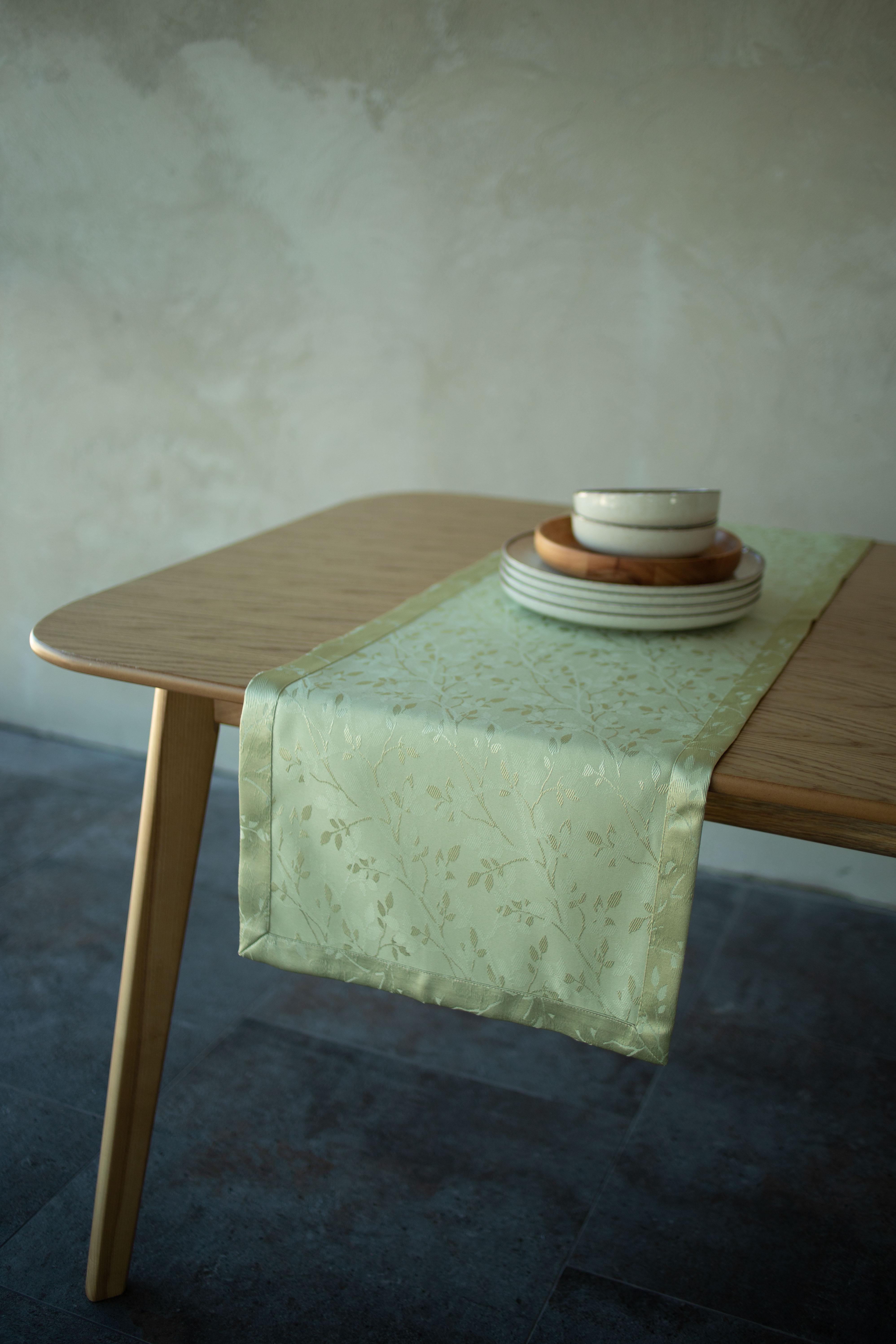 Доріжка на стіл жакардова Едельвіка Роял 1,40x0,40 м (276-23/00) - фото 3 Доріжка на стіл жакардова Едельвіка Роял 1,40x0,40 м (276-23/00) - фото 3