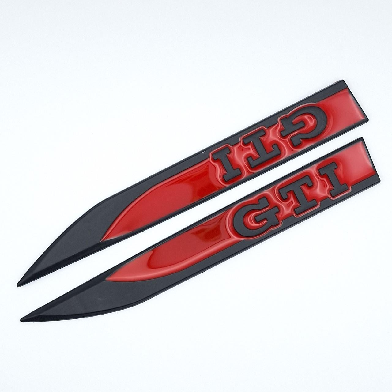 Эмблема GTI на крылья Volkswagen 15х1,8 см Черный/Красный матовый (1393561163)