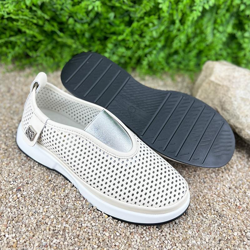 Мокасини жіночі перфорована шкіра Е-007061-6 p. 38 24,5 см Бежевий - фото 4 Мокасини жіночі перфорована шкіра Е-007061-6 p. 38 24,5 см Бежевий - фото 4