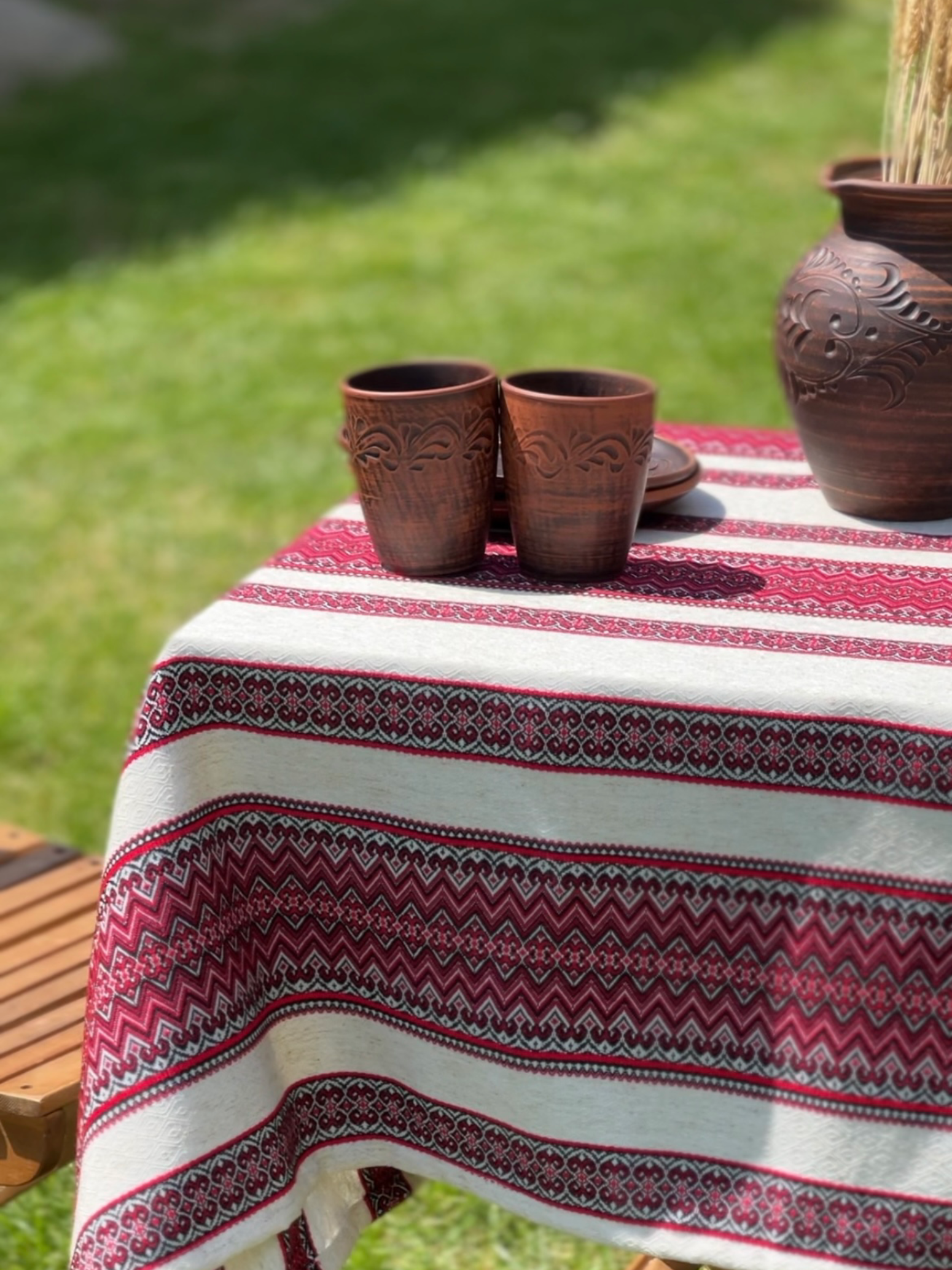 Скатертина лляна великодня Стожари з українським орнаментом 370x150 см Червоний (1901-8)