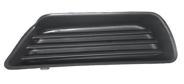 Решетка бампера AVTM Toyota Camry V40 06-10 левая без отверстий для противотуманок (8164 995)