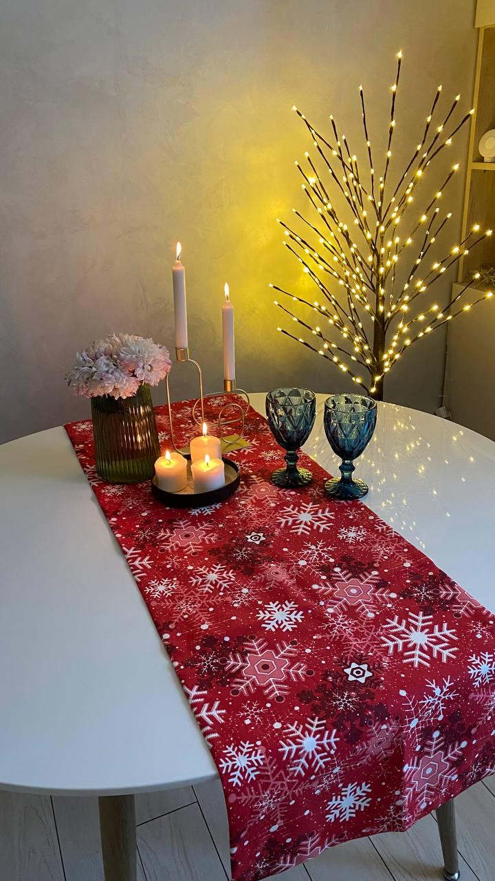 Скатерть дорожка-ранер Большие снежинки (170x40) - фото 3 Скатерть дорожка-ранер Большие снежинки (170x40) - фото 3