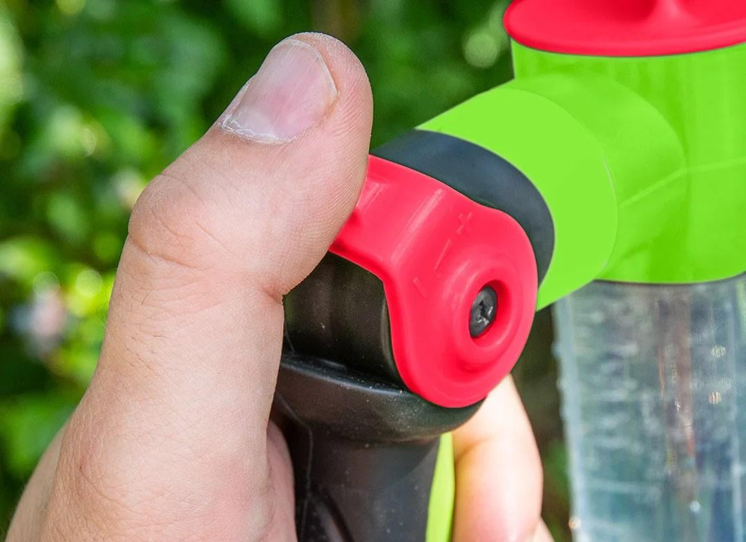 Зрошувач ручний з контейнером Verto пінорозпилювач плавне регулювання багатофункціональний (15G715) - фото 3 Зрошувач ручний з контейнером Verto пінорозпилювач плавне регулювання багатофункціональний (15G715) - фото 3