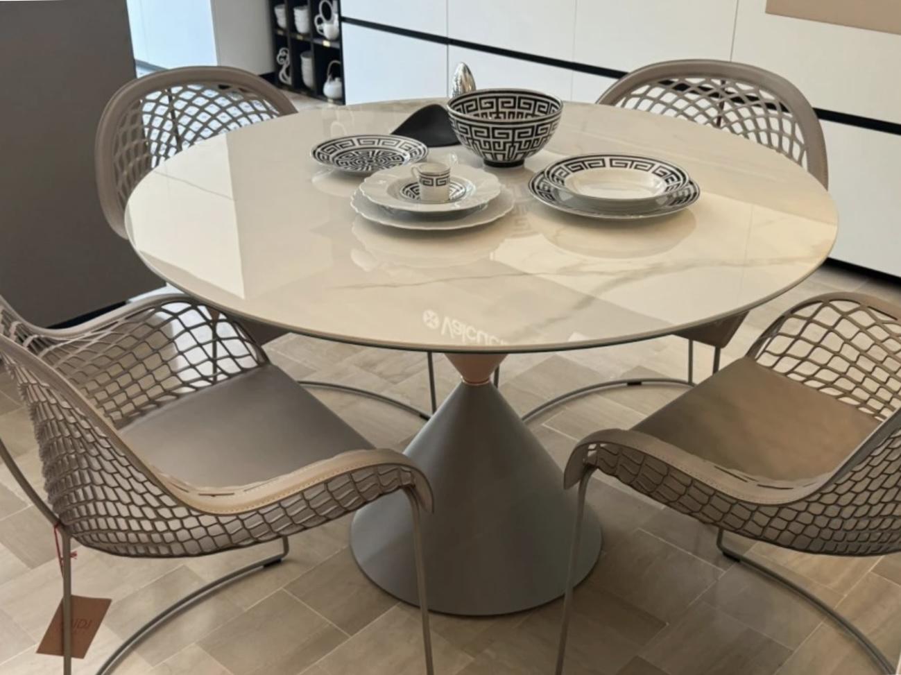 Обідній стіл Midj Clessidra Crystal Ceramica 120 см Calacatta Glossy White (T1960120) - фото 2 Обідній стіл Midj Clessidra Crystal Ceramica 120 см Calacatta Glossy White (T1960120) - фото 2