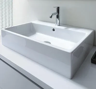 Умивальник DURAVIT Vero Air Wondergliss 700х470 мм Білий (23507000271) Умивальник DURAVIT Vero Air Wondergliss 700х470 мм Білий (23507000271)