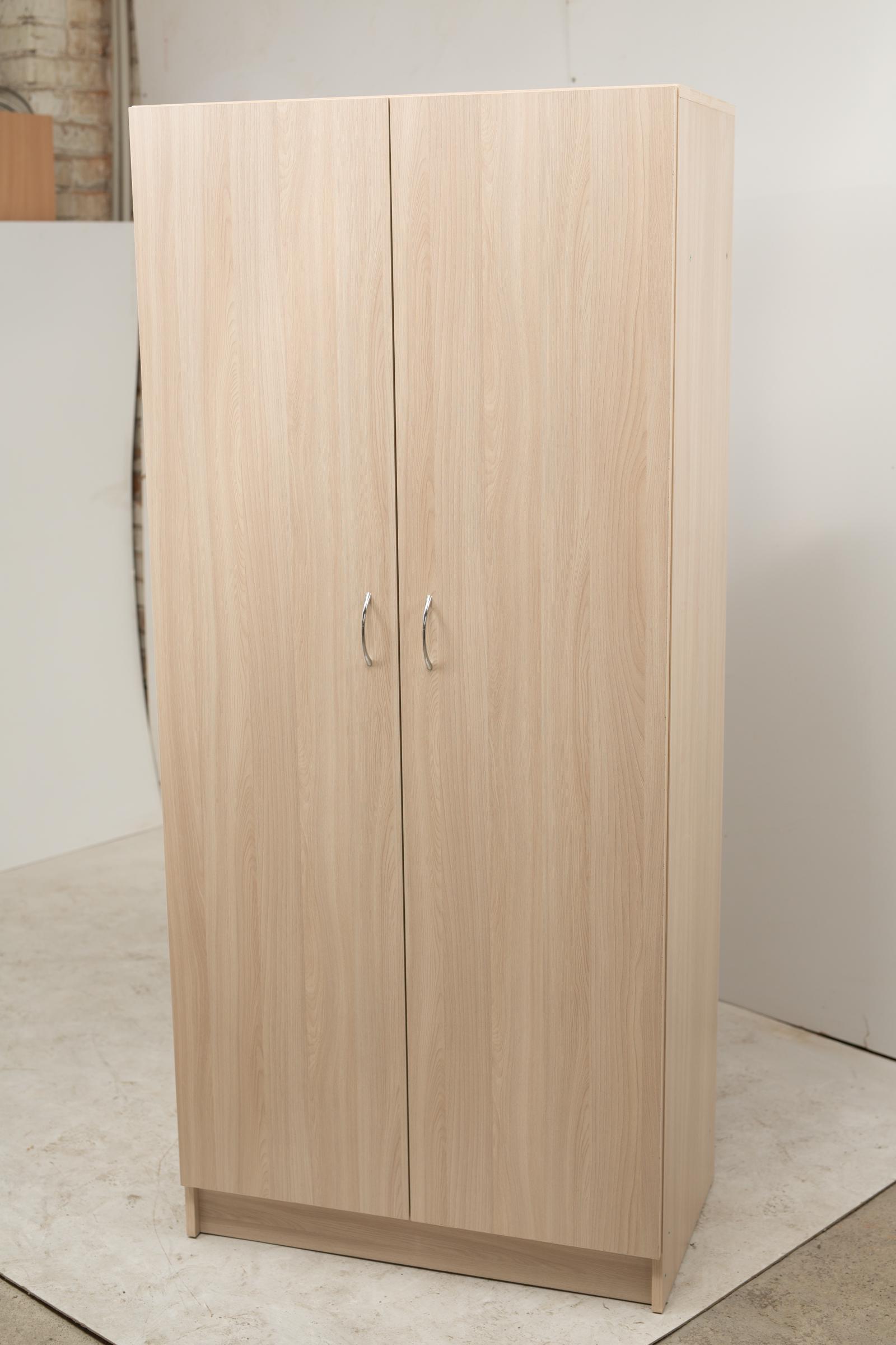 Шафа для одягу Goydalka 2-х дверна зі штангою та полицею ЛДСП/кромка ПВХ 800х450х1800 мм Дуб натуральний (42402) - фото 3 Шафа для одягу Goydalka 2-х дверна зі штангою та полицею ЛДСП/кромка ПВХ 800х450х1800 мм Дуб натуральний (42402) - фото 3