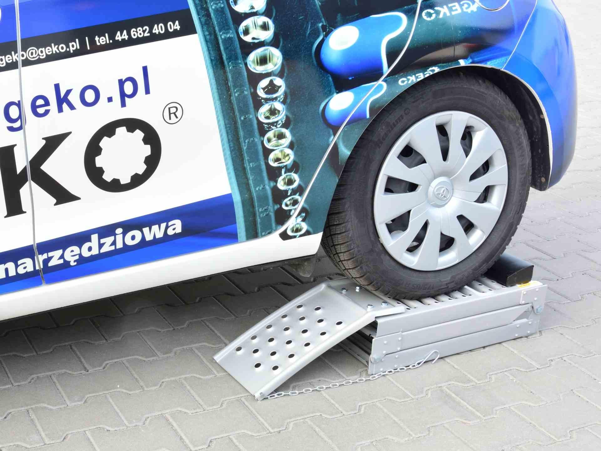 Рампи складні Geko G02047 до 2200 кг 2 шт. (23856905) - фото 7