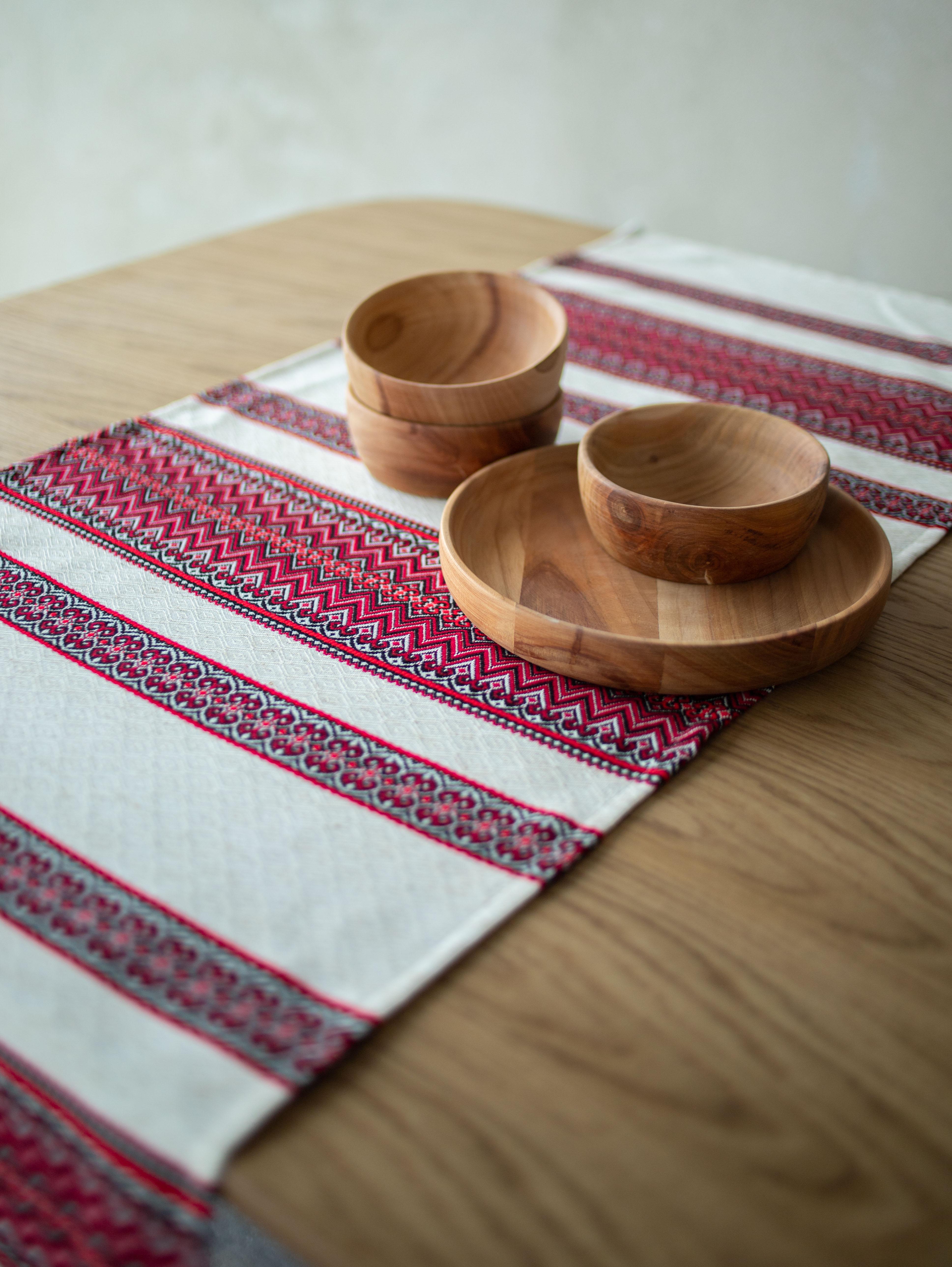 Доріжка на стіл Едельвіка в національному стилі 1,2х0,4 м (04-21/00)