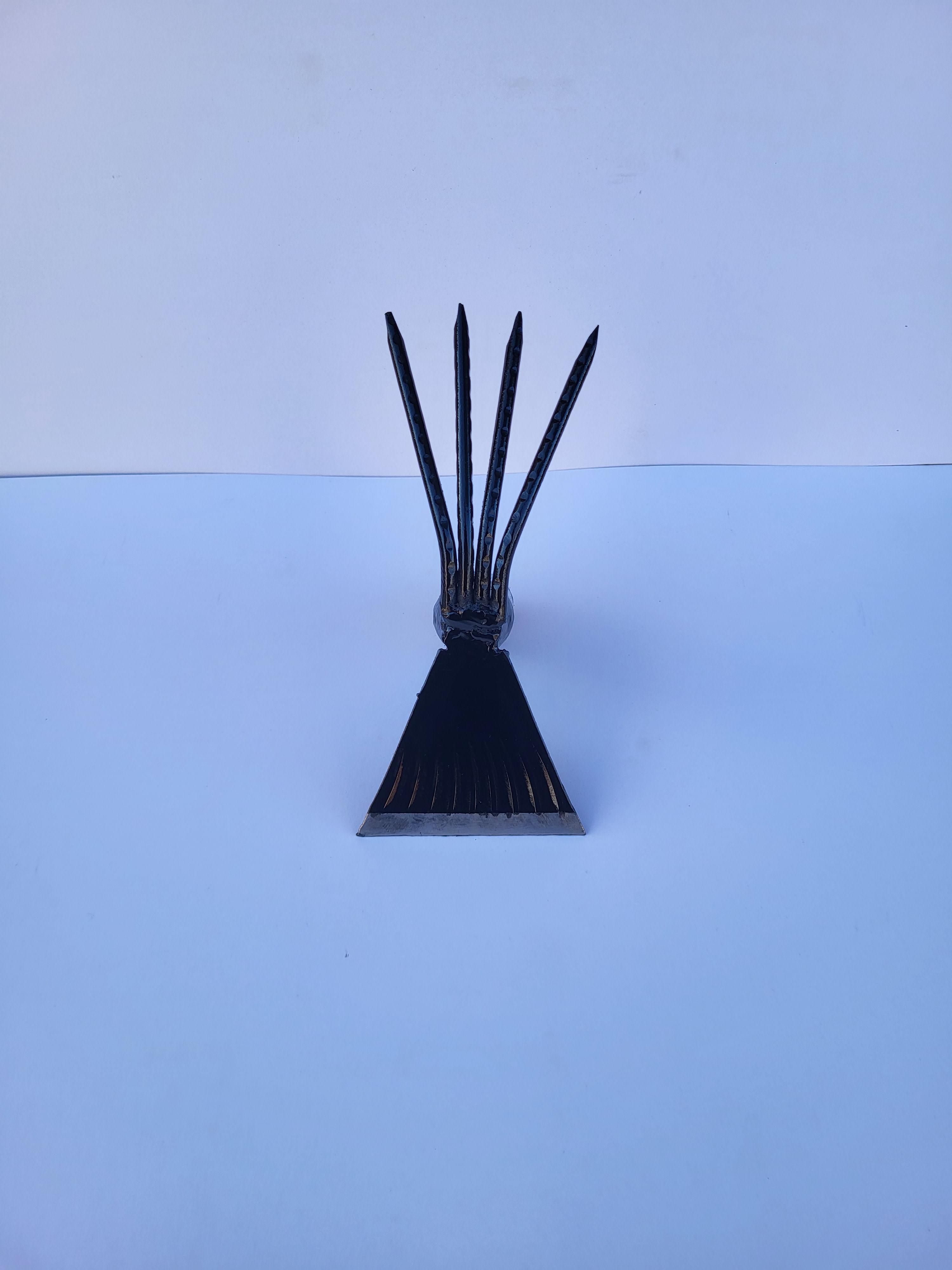 Сапка-грябалка комбінована + 4 зуба 6 см (27797476) - фото 3 Сапка-грябалка комбінована + 4 зуба 6 см (27797476) - фото 3