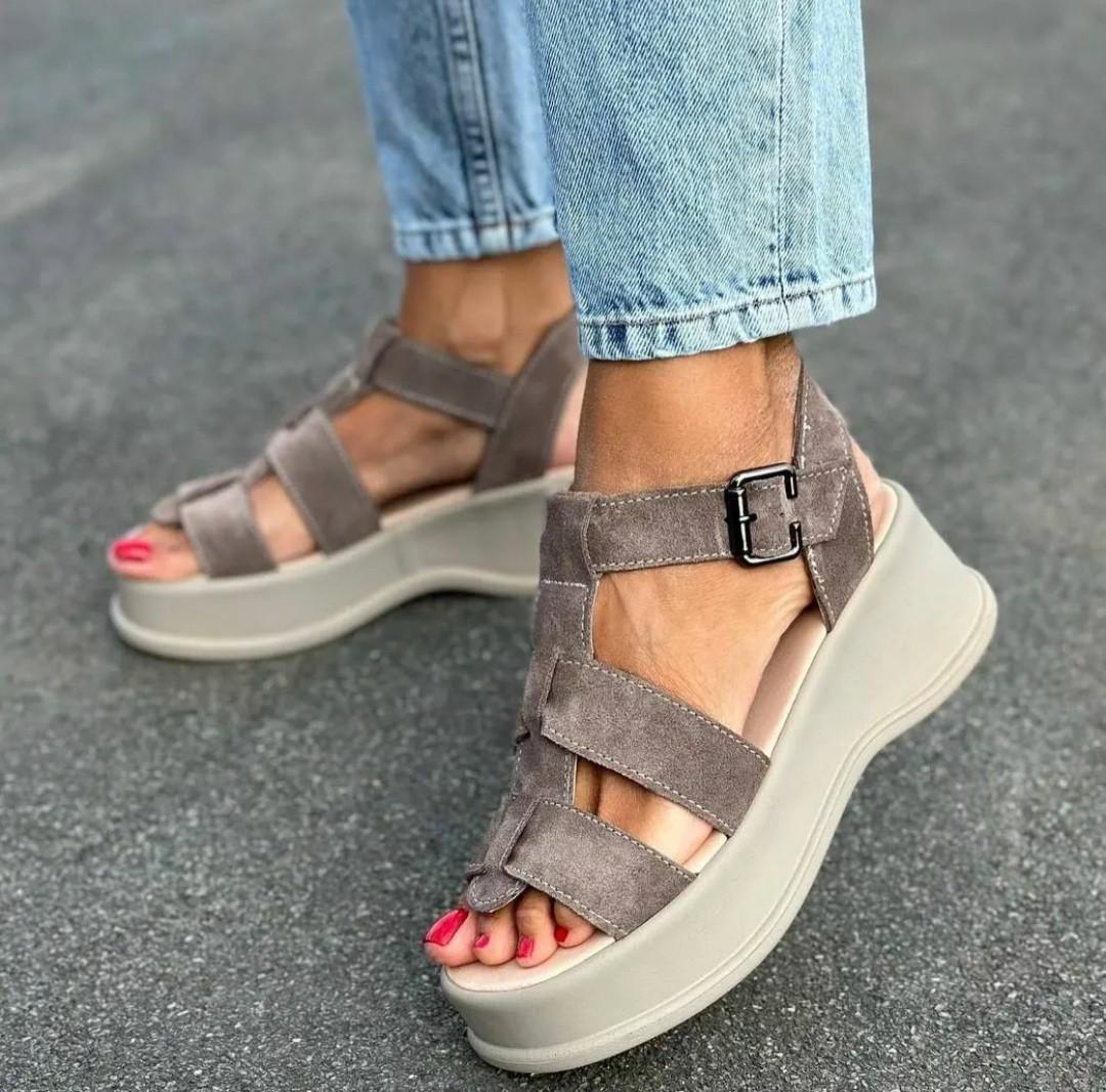 Босоножки женские на танкетке замш р. 39/25,5 см Капучино (55701)