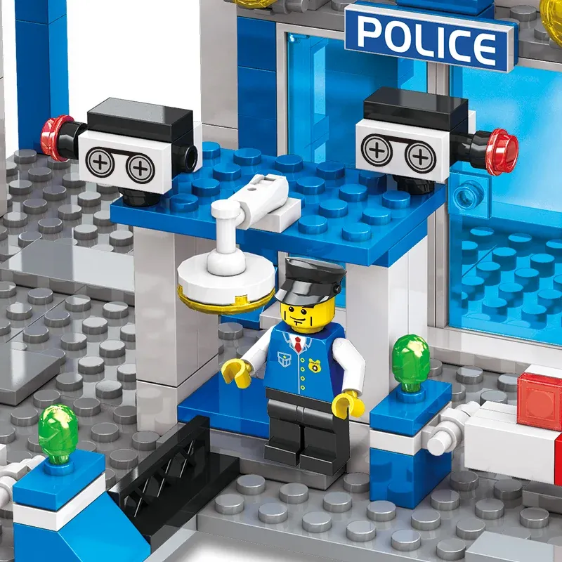 Конструктор City полицейский участок с тюрьмой/персонажами и машинками 753 дет. - фото 8