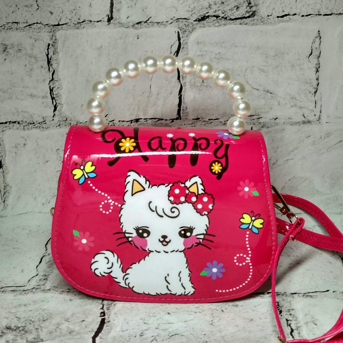 Сумочка дитяча для дівчинки лакова з ремінцем Котик 16,5х12х7 см Малиновий (9122-3) - фото 1 Сумочка дитяча для дівчинки лакова з ремінцем Котик 16,5х12х7 см Малиновий (9122-3) - фото 1