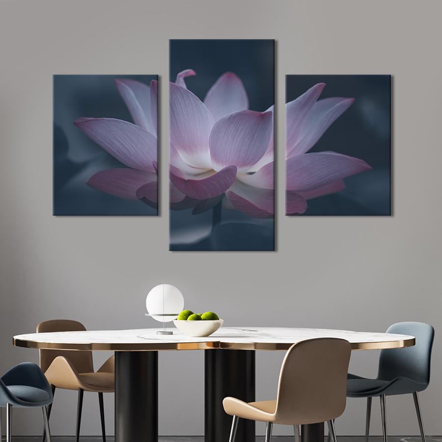 Картина на холсте триптих Красивый нежно-розовый лотос 96x60 см (884-32)