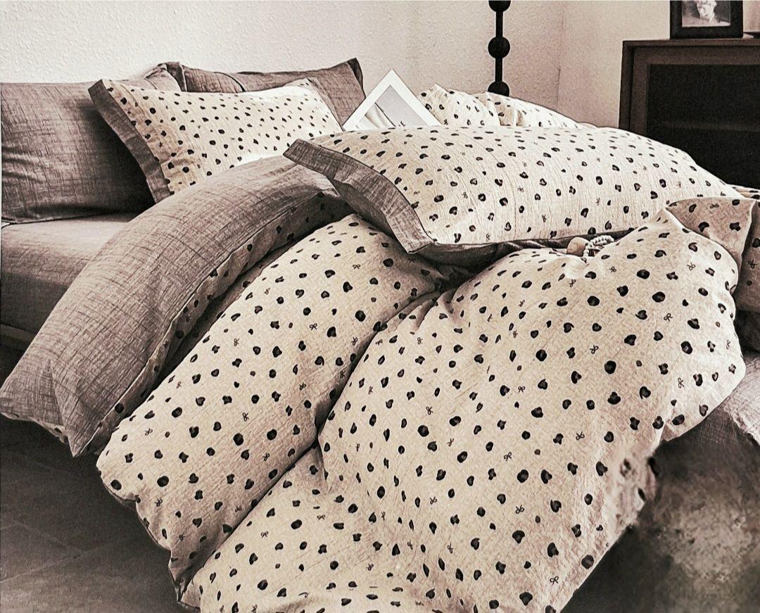 Комплект постельного белья 018 Вареный хлопок с простыней на резинке семейный 180х200х25 см (2064) Комплект постельного белья 018 Вареный хлопок с простыней на резинке семейный 180х200х25 см (2064)