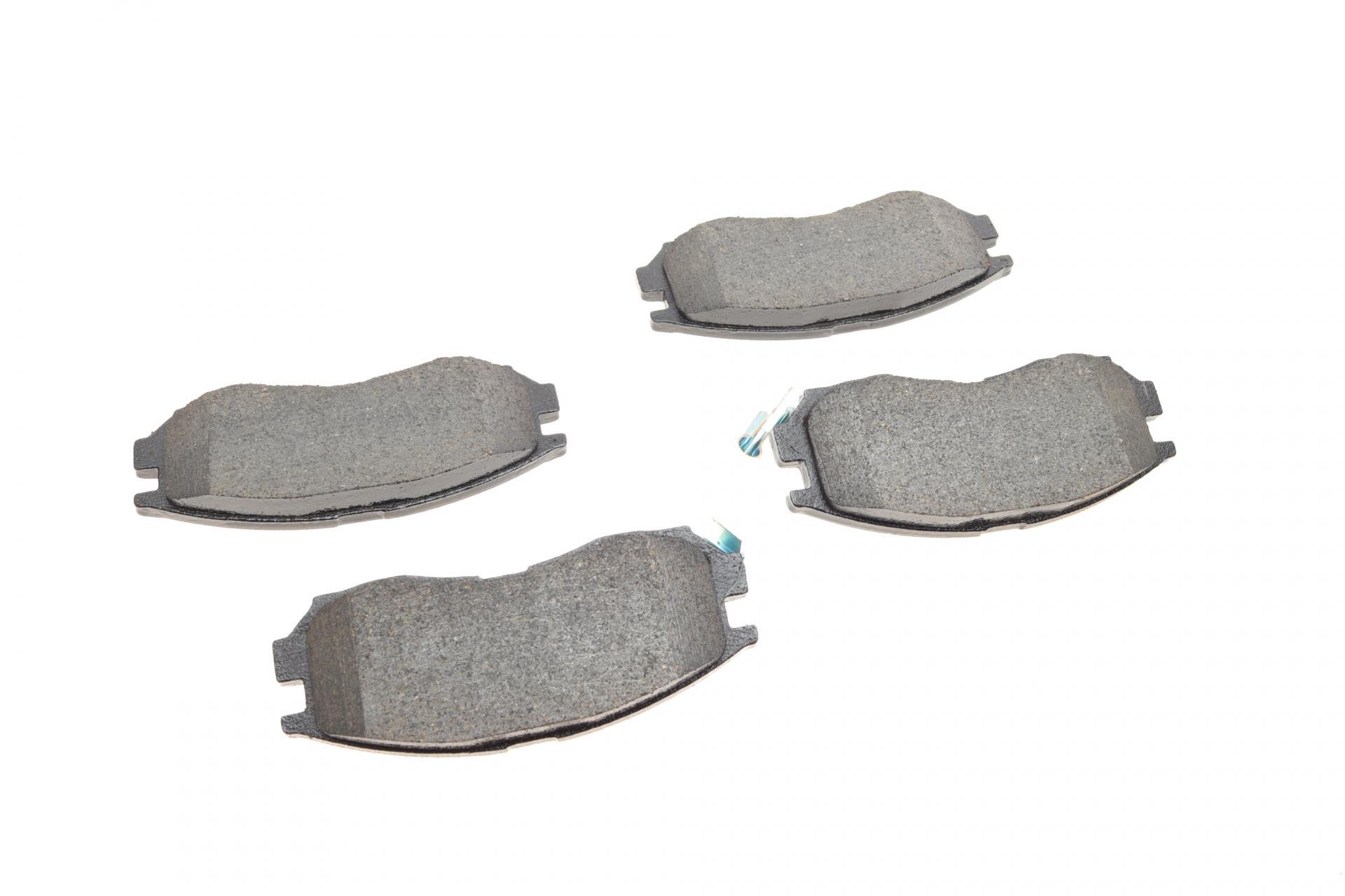 Колодки тормозные передние METELLI для Mitsubishi Colt 90-96/Galant/Lancer 88-04/Space Wagon 91-98 (22-0224-0) Колодки тормозные передние METELLI для Mitsubishi Colt 90-96/Galant/Lancer 88-04/Space Wagon 91-98 (22-0224-0)