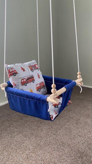 Дитяча гойдалка Infancy Пожежники Синій (9675281) - фото 3 Дитяча гойдалка Infancy Пожежники Синій (9675281) - фото 3