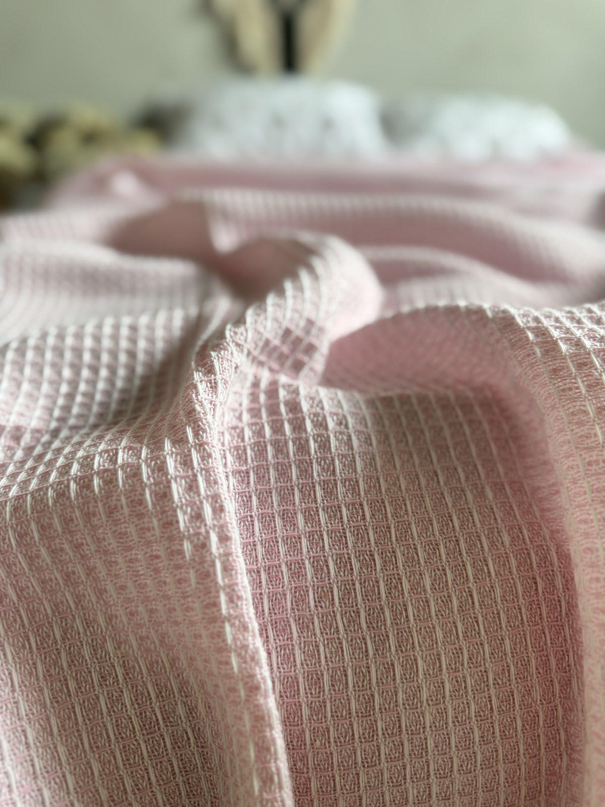 Простирадло вафельне ZEINTEX бавовняне 200х220 см Рожевий (26417913) - фото 7 Простирадло вафельне ZEINTEX бавовняне 200х220 см Рожевий (26417913) - фото 7