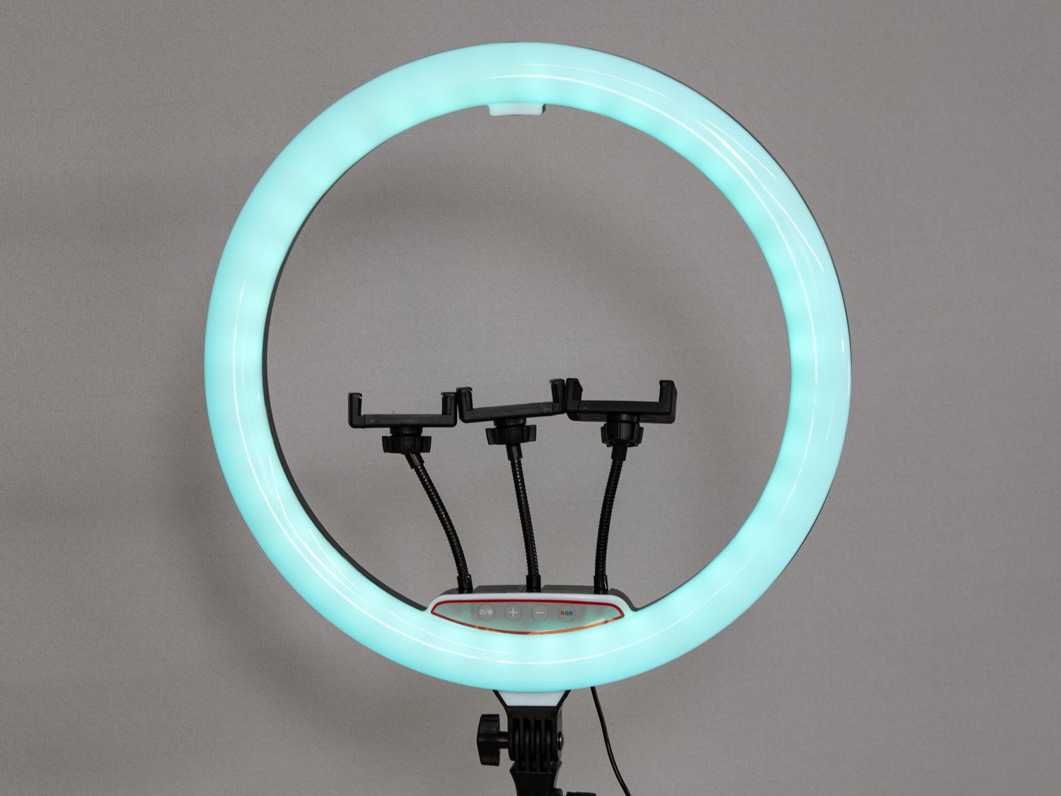 Кольцевая лампа RGB селфи лампа с пультом без штатива 220 В RGB 45 см (SL-18RGB) - фото 3 Кольцевая лампа RGB селфи лампа с пультом без штатива 220 В RGB 45 см (SL-18RGB) - фото 3