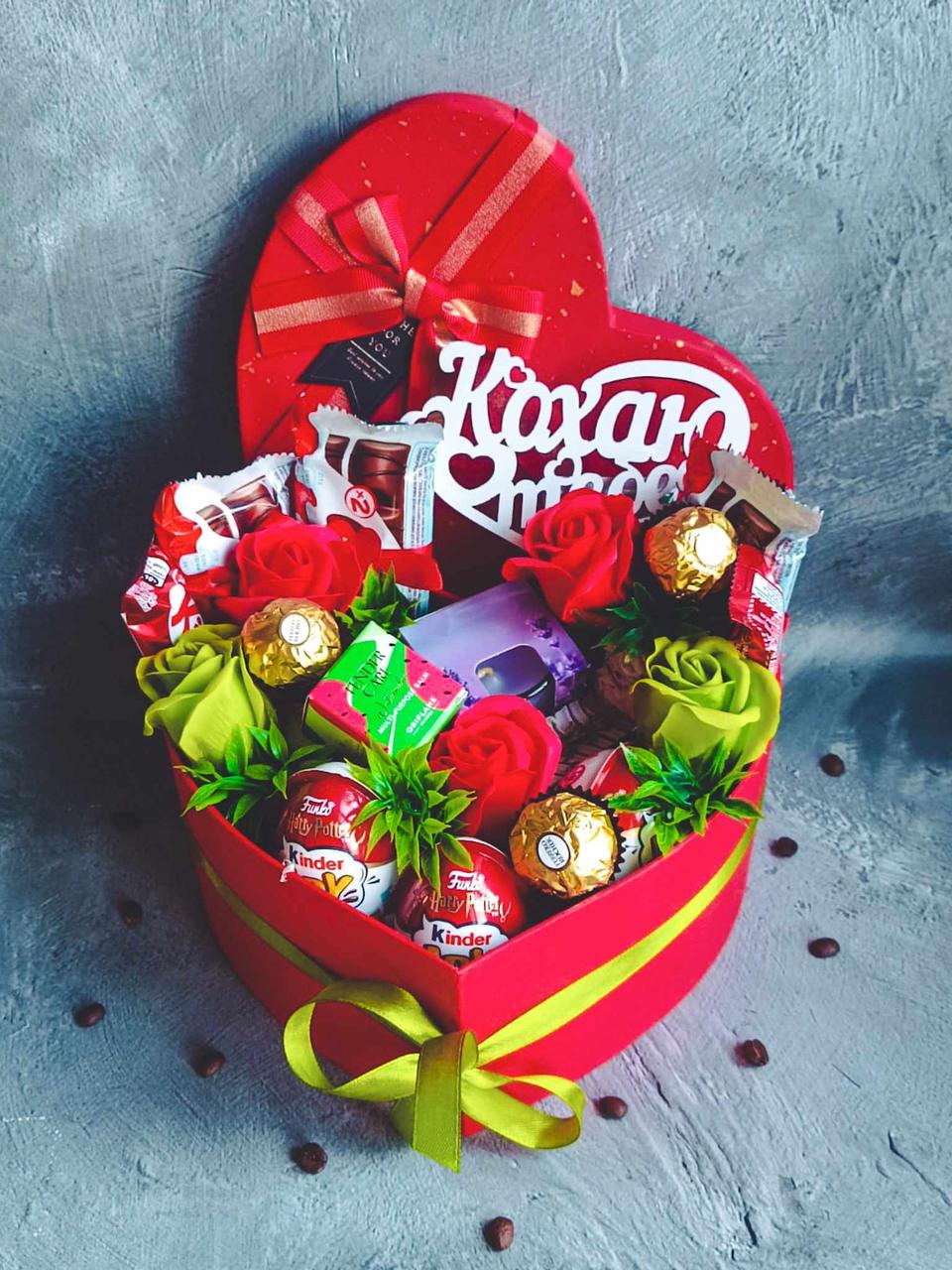 Подарунковий бокс "Кохаю тебе" для жінки Червоний (2384497857) - фото 5 Подарунковий бокс "Кохаю тебе" для жінки Червоний (2384497857) - фото 5