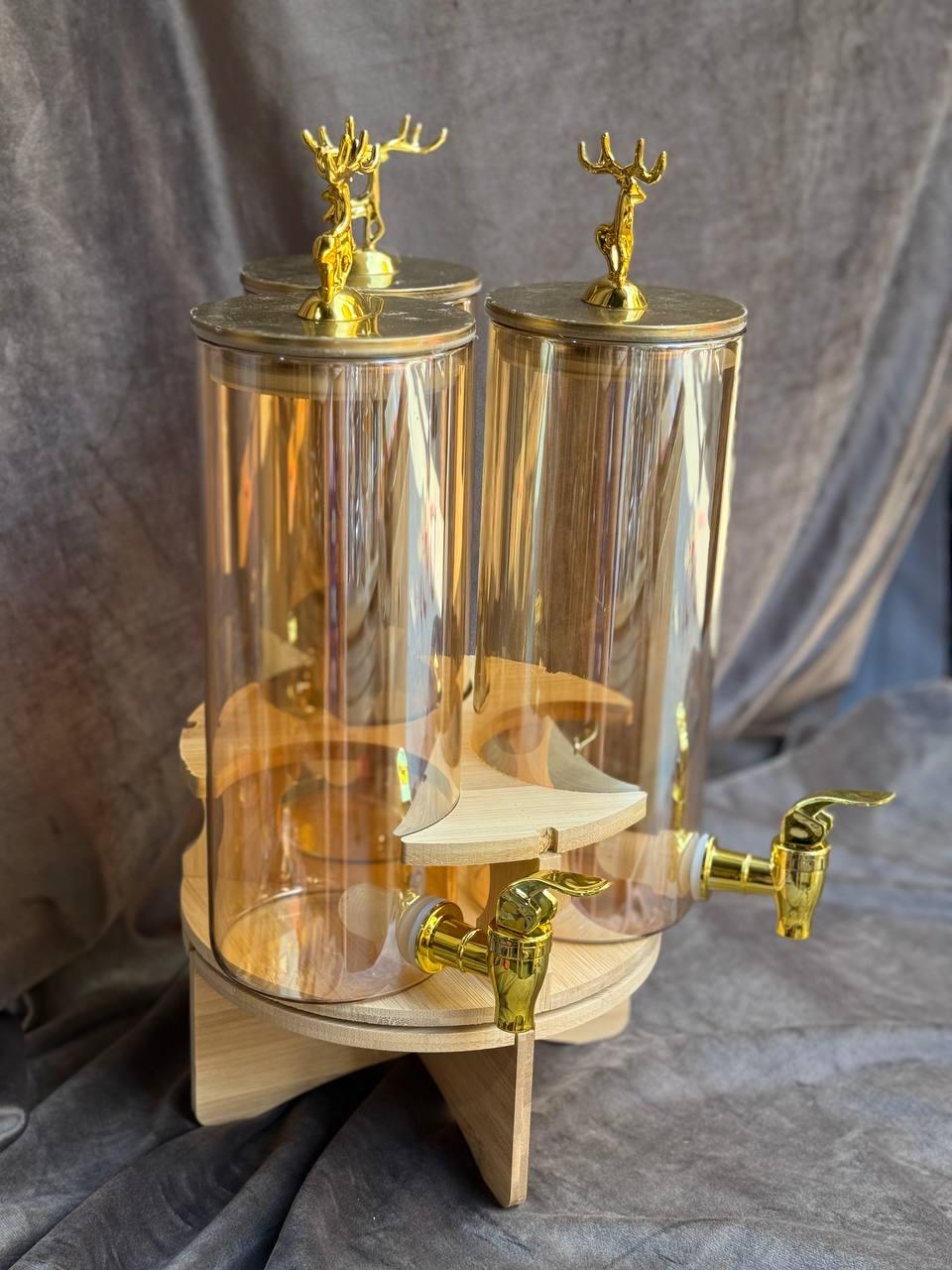 Лимонадниця для напоїв Happy Life скляна потрійна на бамбуковій підставці 5,5 л Золотистий (HP-34-28) - фото 2 Лимонадниця для напоїв Happy Life скляна потрійна на бамбуковій підставці 5,5 л Золотистий (HP-34-28) - фото 2