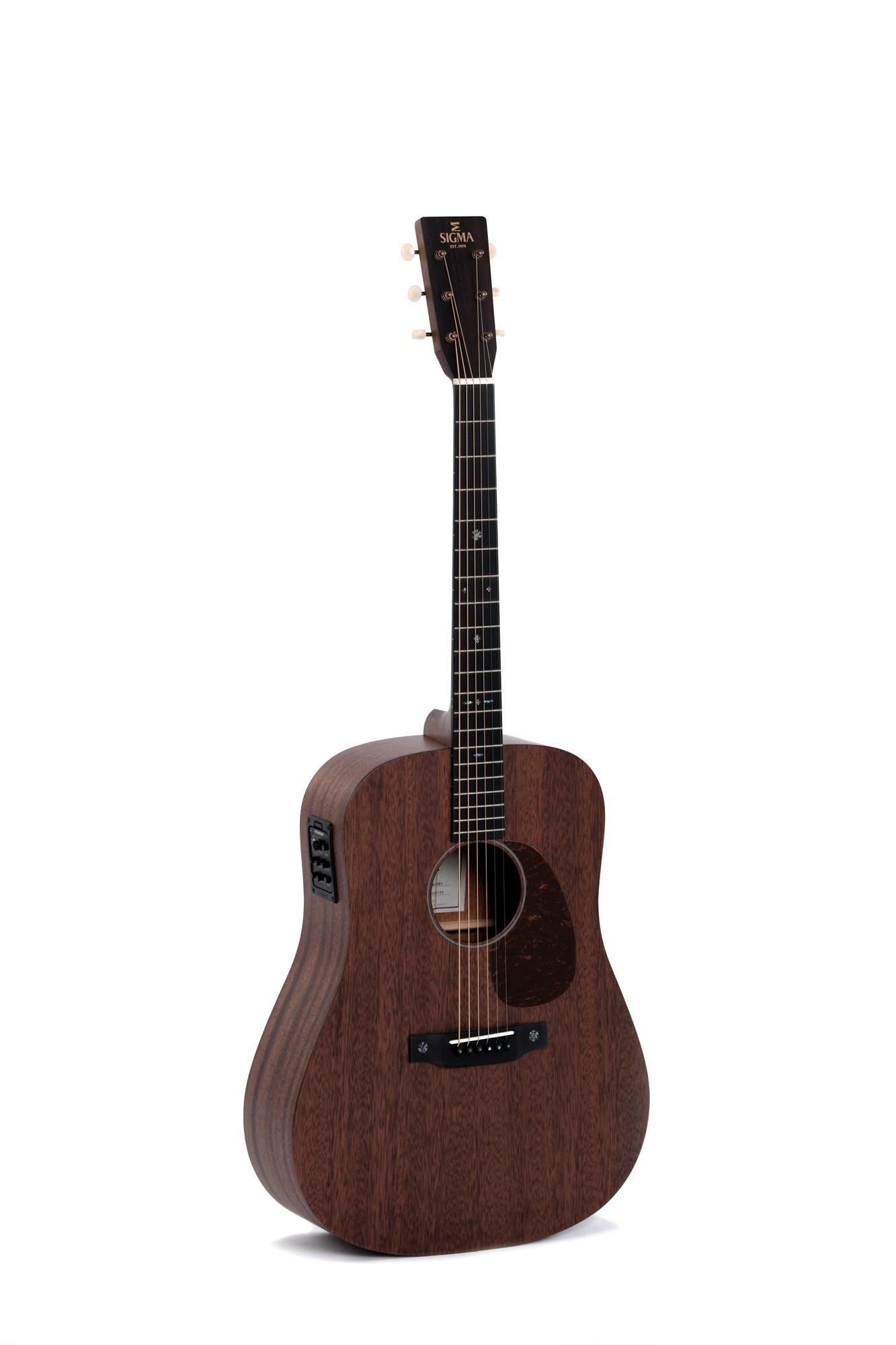Акустическая гитара Sigma SDM-15E с мягким кейсом (127487)
