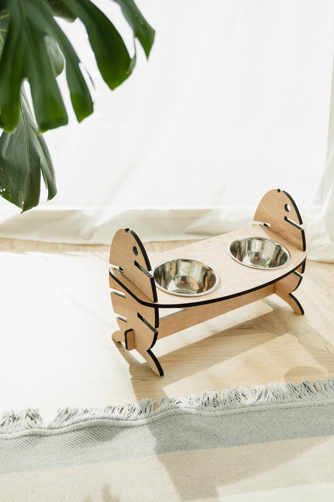 Миски для котов Incor Рыбка на деревянной подставке 40х17х25 см (401725-1)