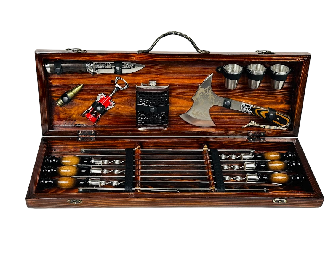 Набор шампуров подарочный Волк в деревянном кейсе на 18 пр. (106-10-KS-7903)