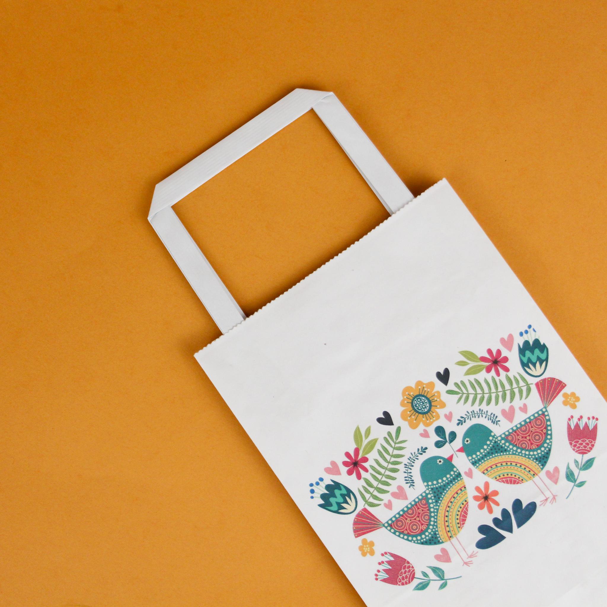 Пакет с рисунком бумажный Птички для подарка 150х90х240 мм 20 шт. - фото 2 Пакет с рисунком бумажный Птички для подарка 150х90х240 мм 20 шт. - фото 2